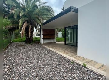 Casa de 5 ambientes, Villa Allende · Alquiler en Villa Allende Golf. Exclusivo Inmueble