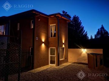 Casa · 170m² · 8 Ambientes · Complejo de 4 Departamentos en El Bolsón - Permuta Caba (Fc - 184)