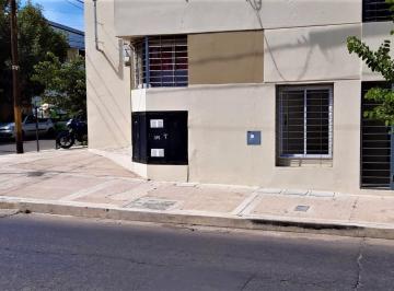 Local comercial de 2 ambientes, Córdoba · Oportunidad Local a 2 Cuadras de Castro Barros