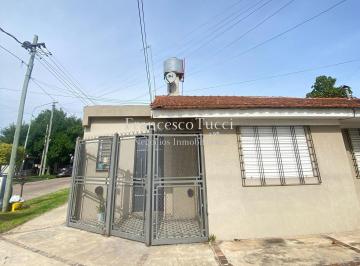 PH · 120m² · 4 Ambientes · Casa Tipo PH en Venta 4 Ambientes en Castelar