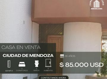 Casa de 6 ambientes, Ciudad de Mendoza · Casa de 2 Plantas con Cochera y Patio en La Sexta Sección - Oportunidad Única