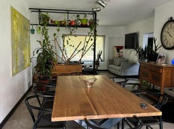 Casa · 350m² · 3 Dormitorios · 2 Cocheras · Casa en Venta Jardines del Jockey