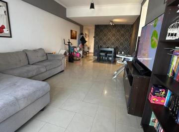 Departamento · 82m² · 4 Ambientes · 1 Cochera · Venta Departamento 4 Ambientes Parque Patricios