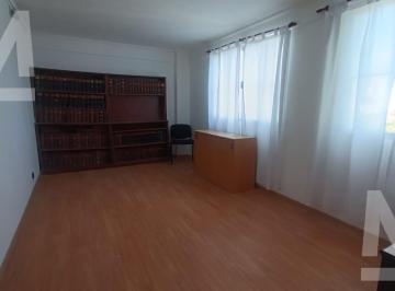 1 · Oficina en La Plata