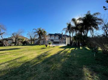 Casa · 679m² · 8 Ambientes · 4 Cocheras · Casa en Venta - Country Club San Diego