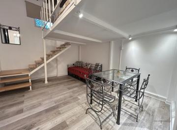 Departamento · 55m² · 1 Ambiente · Departamento Semi Dúplex en San Telmo en Alquiler