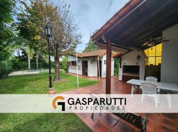 Casa · 151m² · 5 Ambientes · 3 Cocheras · Casa en Venta con Pileta en Aranjuez! Apto Credito