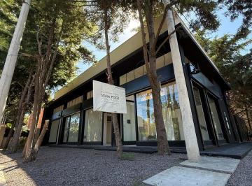 Local comercial · 73m² · 2 Ambientes · Locales en Alquiler a Estrenar en Calle 28 y 495 Gonnet