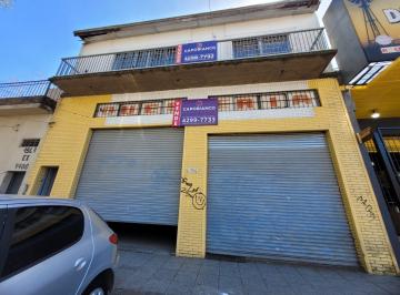 Bodega-Galpón , Lomas de Zamora · Galpon en Venta y Alquiler Excelente Oportunidad - Sobre La Calle Pasco