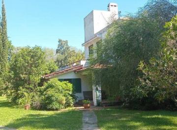 Quinta vacacional · 400m² · 3 Dormitorios · 1 Cochera · Venta Casa Quinta La Reja - Moreno (Acepta Permuta)