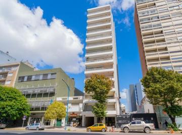 Frente · Departamento - Plaza Mitre