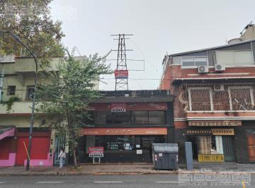 Local comercial · 54m² · Local en Alquiler. Lote Propio. 200 m. Apto Todo Rubro. Juan B. Justo y Donato Alvarez. Paternal