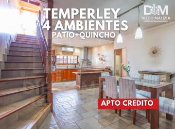 Casa · 238m² · 4 Ambientes · 1 Cochera · Venta Casa 4 Ambientes en Temperley con Patio y Quincho