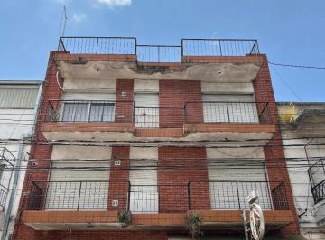 tres-de-febrero-santos-lugares-venta-departamento-4-ambientes · Amplio Departamento de 4 Ambientes