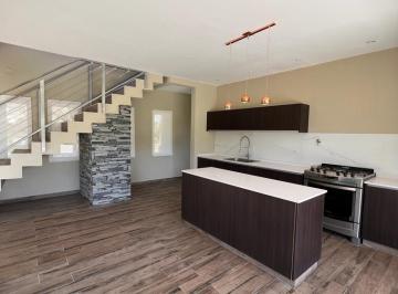 Casa · 176m² · 6 Ambientes · 2 Cocheras · Venta Casa 6 Amb en Los Eucaliptus Haras Santa María Escobar