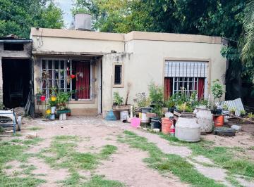 Casa · 86m² · 4 Ambientes · 1 Cochera · Casa en Venta