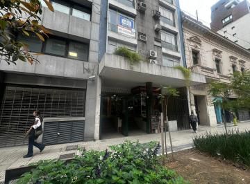 Oficina comercial · 31m² · 2 Ambientes · Oficina en Alquiler Apto Crédito, Apto Comercial