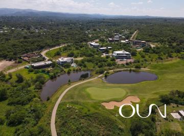 Terreno · 1433m² · Terreno en Venta Estancia El Terrón, Fondo Golf y Plano.