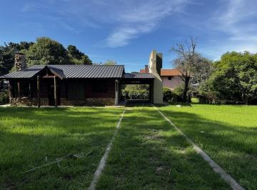 Quinta vacacional · 80m² · 3 Ambientes · 1 Cochera · Venta en Block Cabañas Acantilados Golf Mas Lote Lindero - Una Experiencia Premium en Contacto con L