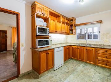 Casa · 90m² · 3 Ambientes · 2 Cocheras · Venta Casa 3 Amb C/ Cochera - Moreno - Apto Credito - Acepta Permuta