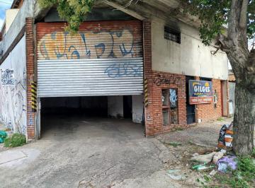 Bodega-Galpón · 200m² · Alquiler Galpón 200 m² en Ramos Mejia