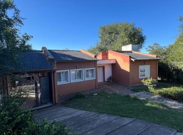 Casa de 5 ambientes, Villa Los Aromos · Alquiler Casa 2 Dorm. con Pileta en Barrio Cerrado Los Aromitos.