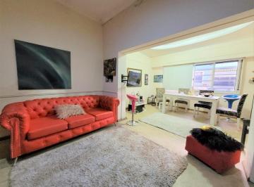 Casa · 145m² · 4 Ambientes · 1 Cochera · Casa Chalet en Venta en Parque Patricios, Capital Federal, Buenos Aires