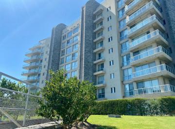 Departamento · 108m² · 3 Ambientes · 1 Cochera · Departamento en Alquiler en Yoo III