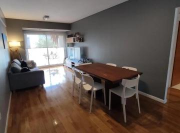Departamento · 70m² · 3 Ambientes · 1 Cochera · Venta de Tres Amb en Belgrano con Pileta y Cochera!