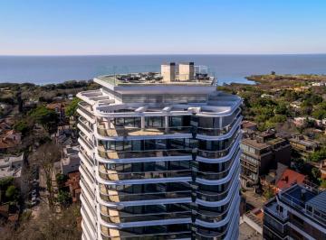 Departamento · 90m² · 3 Ambientes · 2 Cocheras · La Lucila - 3 Ambientes - 2 Cocheras - Torre Selene - Espectaculares Vistas Al Río