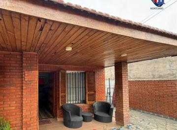 Casa · 110m² · 3 Ambientes · 2 Cocheras · Venta Casa en Béccar, San Isidro