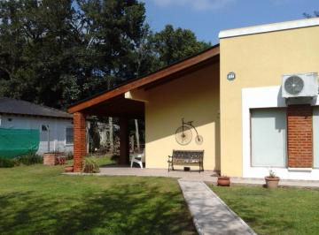 Casa · 120m² · 3 Ambientes · 1 Cochera · Casa en Venta - 2 Dorm. 2 Baños - Cochera - 1000 m² - Cañuelas