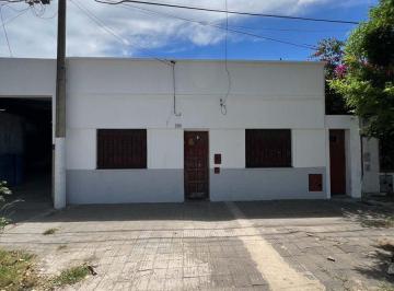 Casa · 120m² · 5 Ambientes · Casa en Venta 3 Dorm. Bella Vista