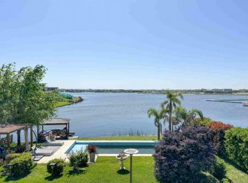 Casa · 314m² · 5 Ambientes · 2 Cocheras · Venta Casa Barrio Marinas Puertos del Lago Escobar