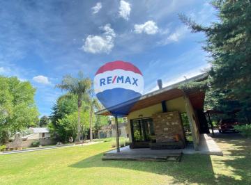Casa · 450m² · 6 Ambientes · 3 Cocheras · Casa en Venta La Plata