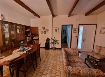 Casa · 200m² · 5 Ambientes · 2 Cocheras · Venta Casa 3 Dorm. con Piscina en Guadalupe