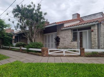 Casa · 200m² · 5 Ambientes · 2 Cocheras · Venta Casa 3 Dorm. con Piscina en Guadalupe