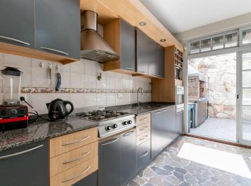 Casa · 190m² · 5 Ambientes · 2 Cocheras · Casa Venta 5 Amb Villa del Parque Parrilla Terraza