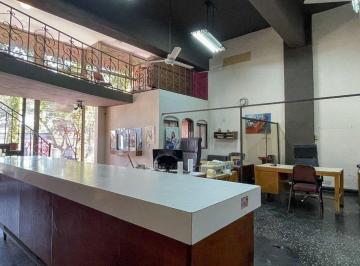 Local comercial · 460m² · Local Comercial 2 Plantas, y Lote de 365 m