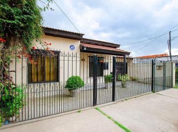 Casa · 102m² · 5 Ambientes · 1 Cochera · Casa en Venta en Monte Grande