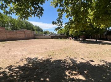 Terreno · 422m² · Gran Terreno Sobre Roque Saenz Péña, Luján de Cuyo