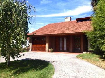 Imagen1 · Chalet Dos Plantas con Dependencia en Zona Punta Mogotes