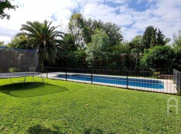 Casa · 160m² · 5 Ambientes · El Ombu | 2 Dorm. con Play