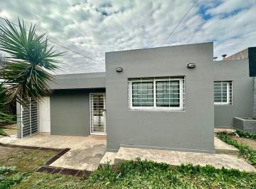 Casa · 110m² · 2 Ambientes · 1 Cochera · Venta! Casa en Villa Allende Lomas - Toda en Una Planta! Apta Bancor!
