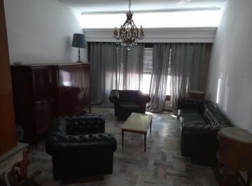 PH · 112m² · 5 Ambientes · 1 Cochera · PH en Parque Patricios
