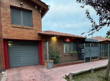 Casa de 5 ambientes, Las Heras · Casa Parque Norte, 4 Dorm, 3 Baños, Cochera, Piscina, Apto Crédito