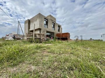 Casa · 85m² · 3 Ambientes · Venta Duplex 2 Dorm. Rincones de Manantiales Llave en Mano