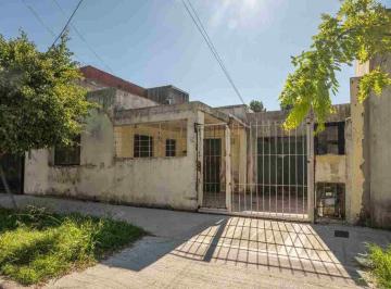 Casa · 90m² · 3 Ambientes · 2 Cocheras · Venta Casa 3 Ambientes en Virreyes