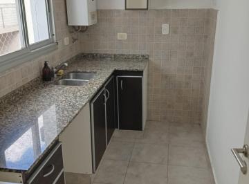 Departamento de 2 ambientes, Morón · Alquiler Haedo 2 Amb con Cochera