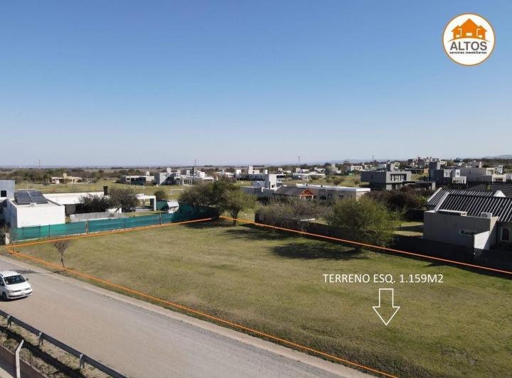 Terreno · 1159m²